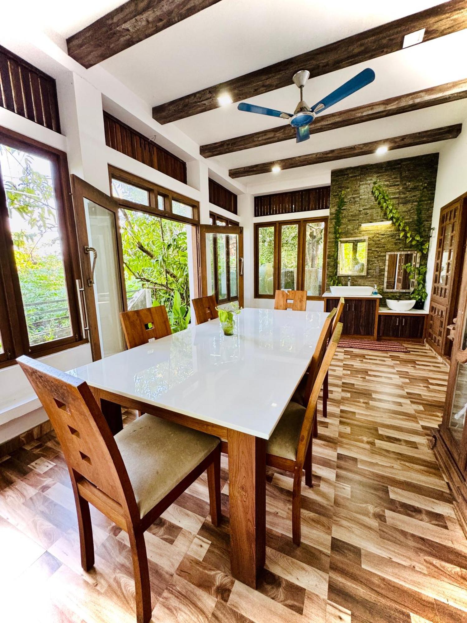 Thottungal Homestay